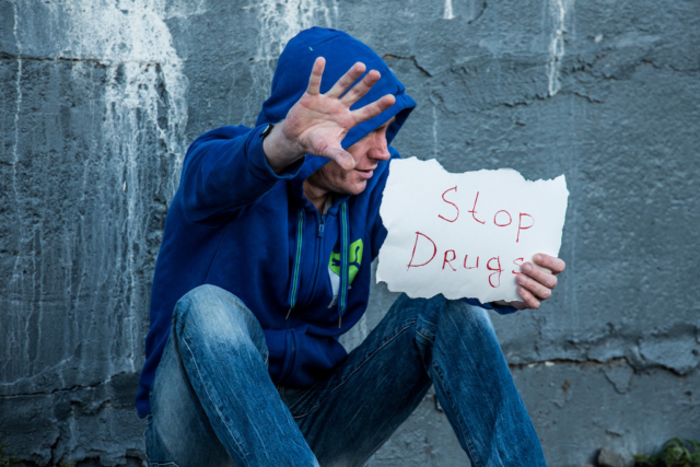 Tejkalimi i varësisë ndaj drogës